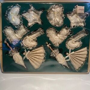 Elegant Vintage Satin Lace Ribbon Christmas Cream & Gold Commodore Mfg